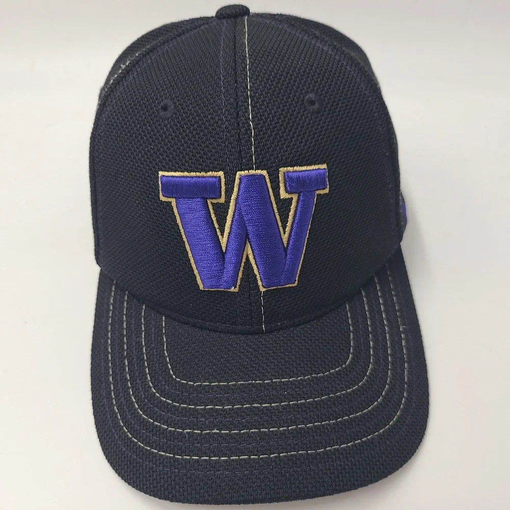 Washington Huskies Hat Adjustable Zephyr Black Purple‎ Gold NCAA University Men